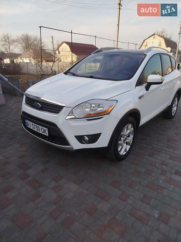 Ford Kuga (2010)
