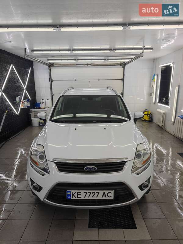 Ford Kuga (2011)