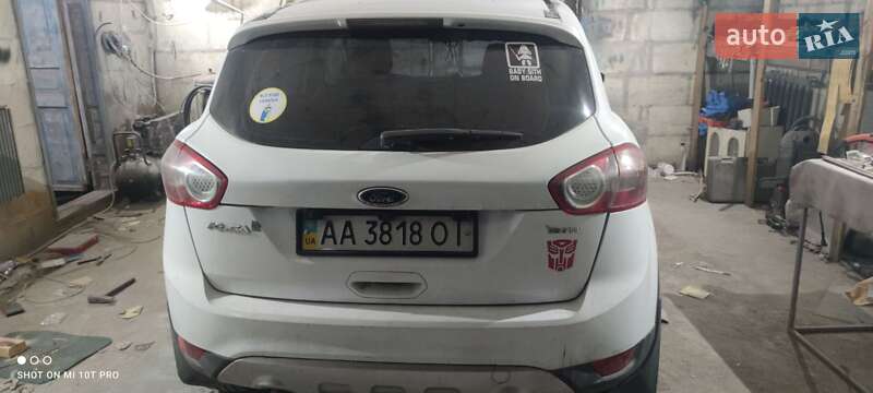 Ford Kuga (2011)
