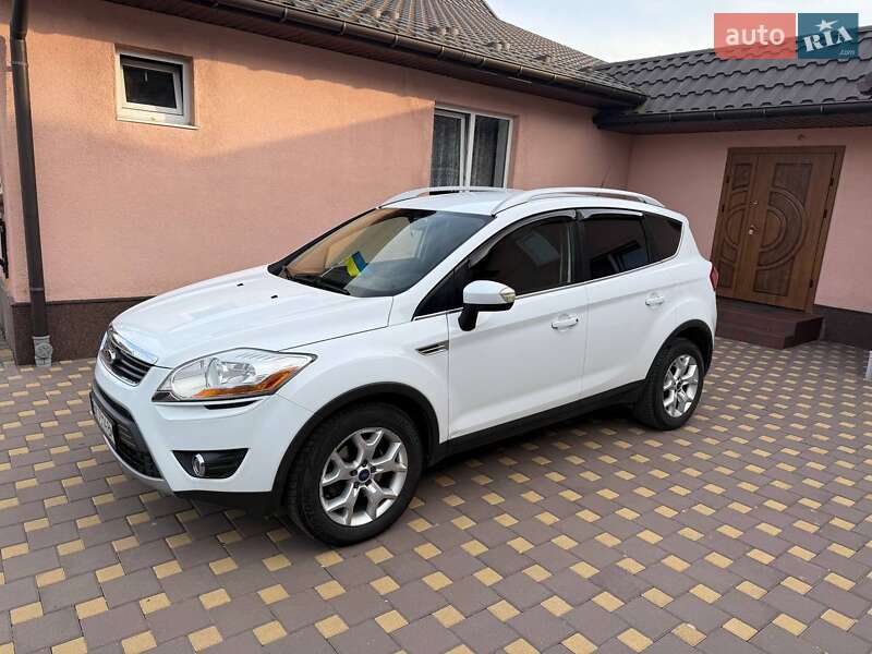 Ford Kuga (2012)