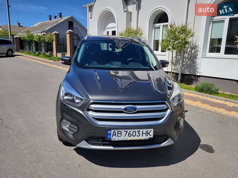 Ford Kuga (2019)