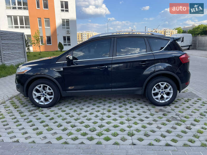 Ford Kuga (2011)