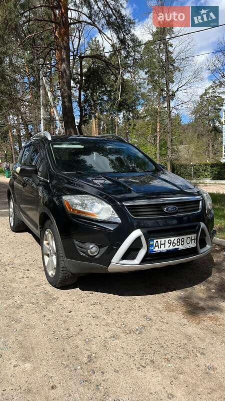 Ford Kuga (2010)