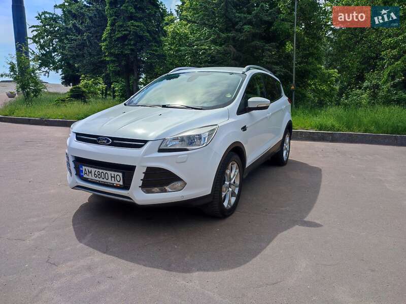 Ford Kuga (2013)