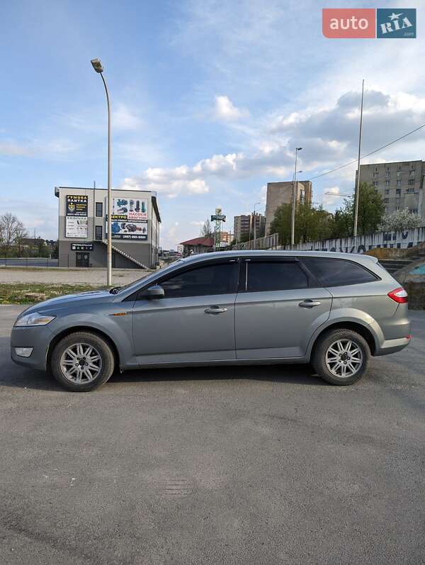 Ford Mondeo (2010)