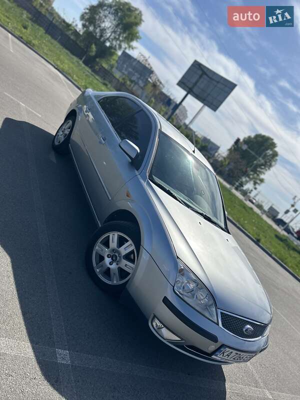 Ford Mondeo (2003)