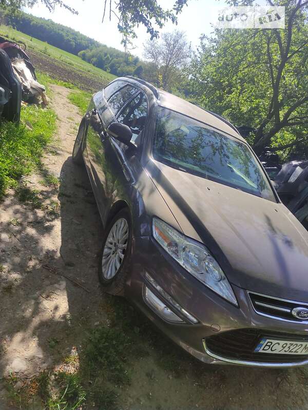 Ford Mondeo (2012)