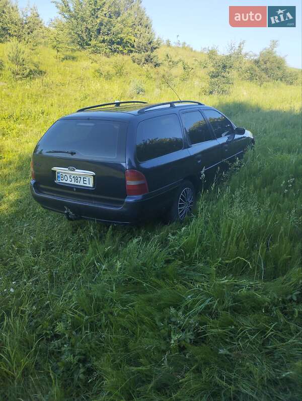 Ford Mondeo (1998)
