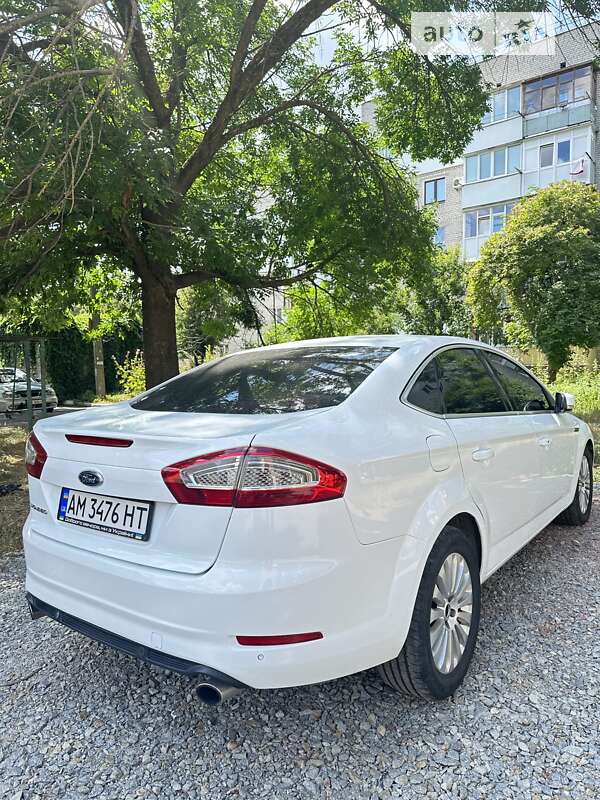Ford Mondeo (2011)