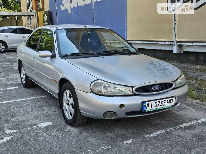 Ford Mondeo (1999)
