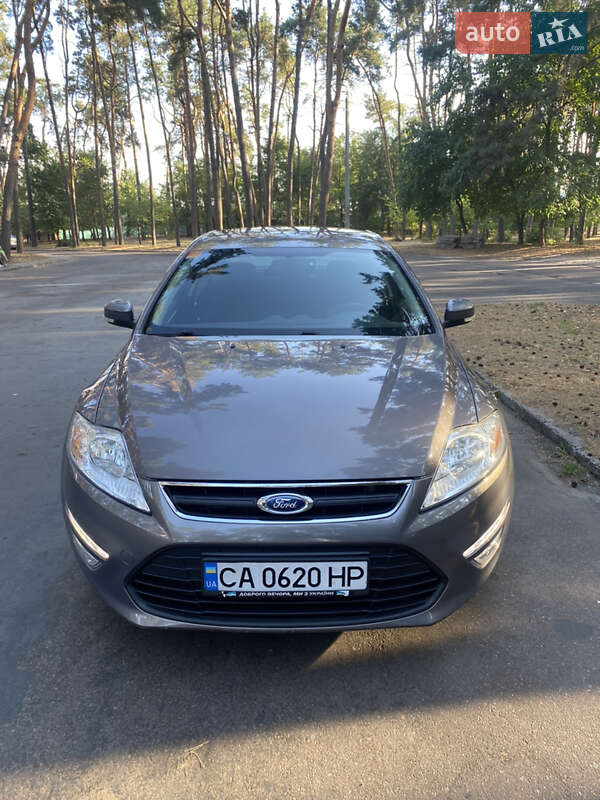 Ford Mondeo (2012)