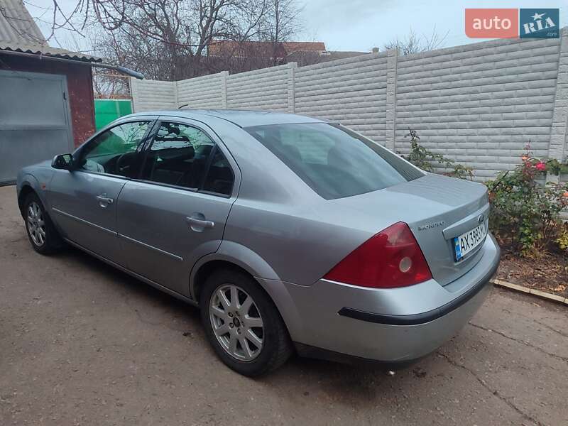 Ford Mondeo (2003)