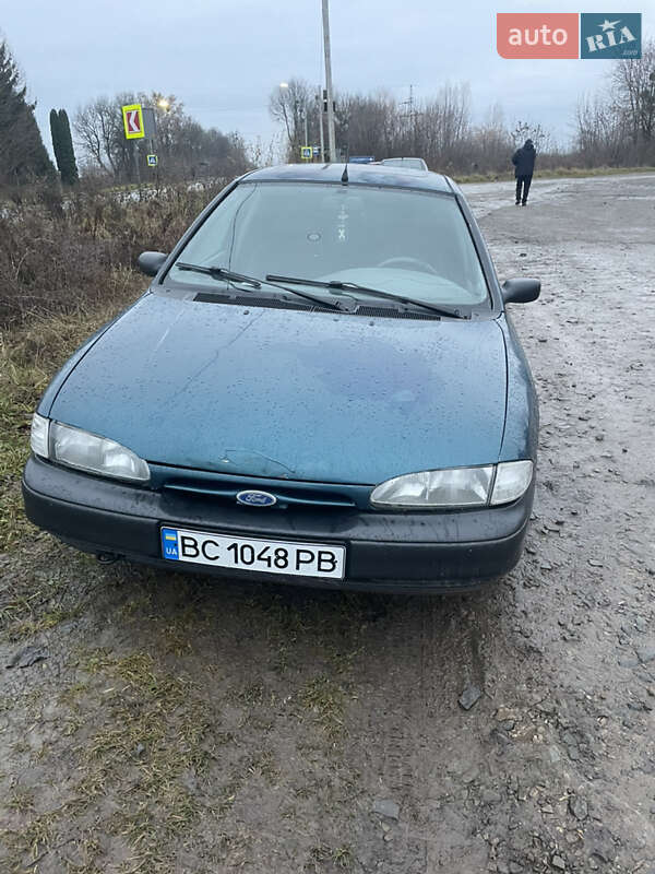 Ford Mondeo (1993)