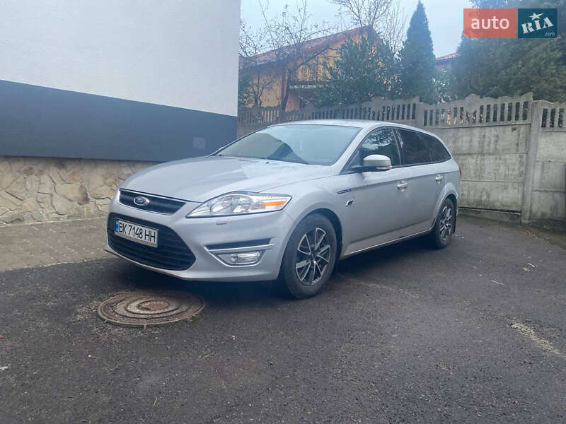 Ford Mondeo (2011)