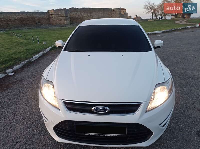 Ford Mondeo (2012)