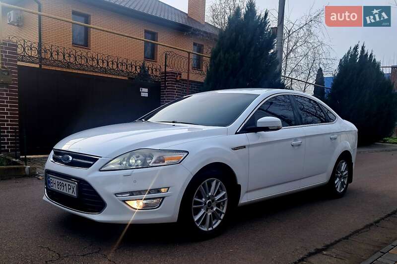 Ford Mondeo (2011)