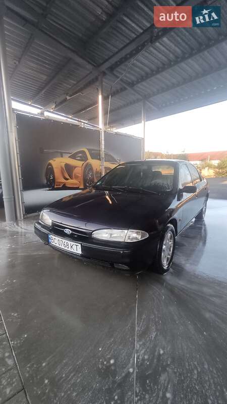 Ford Mondeo (1996)