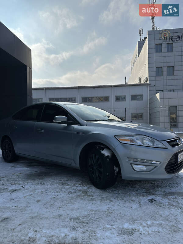 Ford Mondeo (2012)