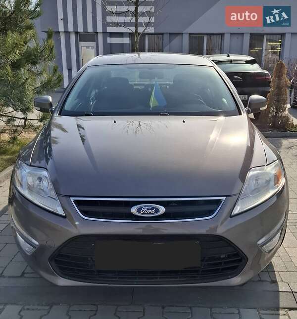 Ford Mondeo (2012)