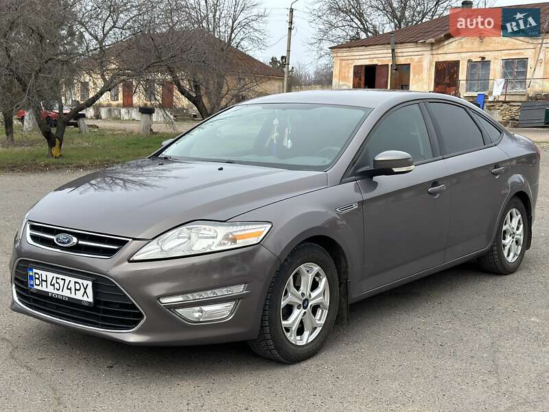 Ford Mondeo (2012)