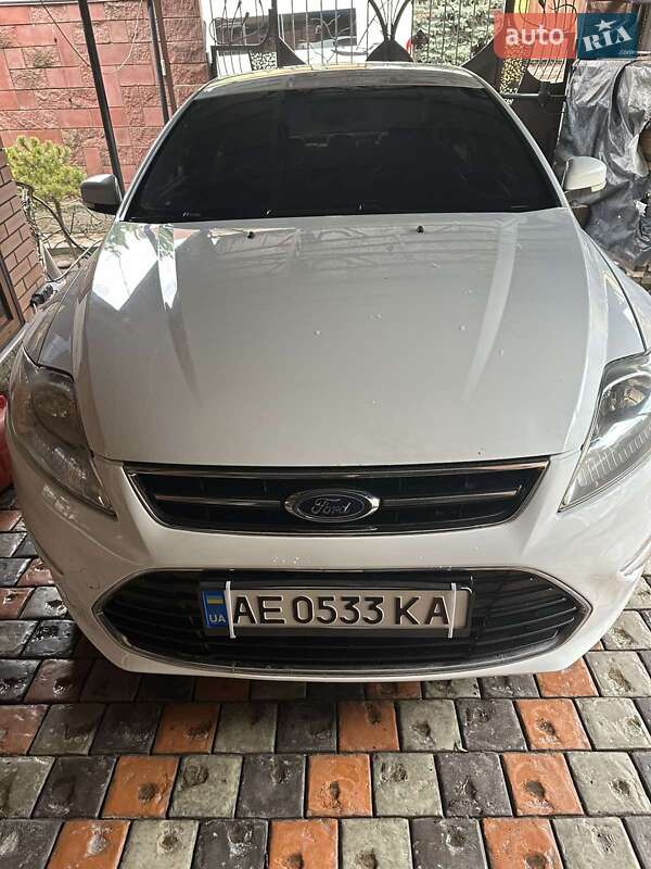 Ford Mondeo (2012)