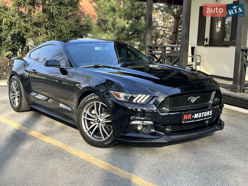 Ford Mustang (2017)