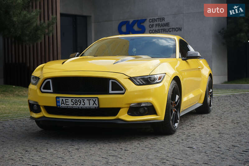 Ford Mustang (2014)