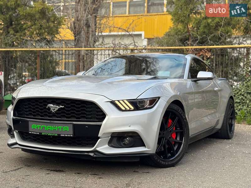 Ford Mustang (2015)