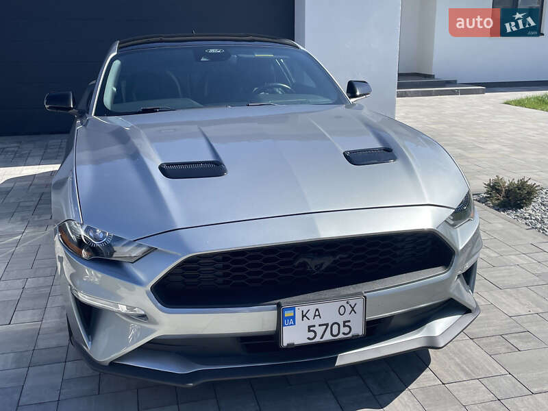 Ford Mustang (2021)