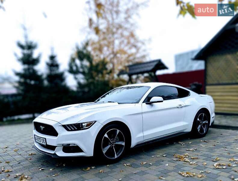 Ford Mustang (2017)