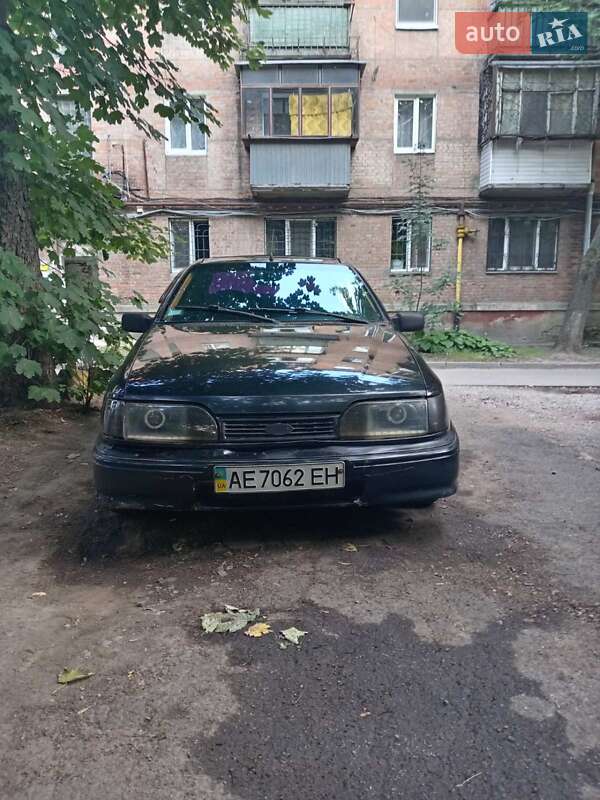 Ford Sierra (1992)