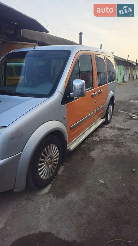 Ford Tourneo connect (2003)