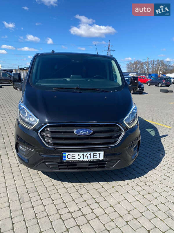 Ford Transit custom (2021)