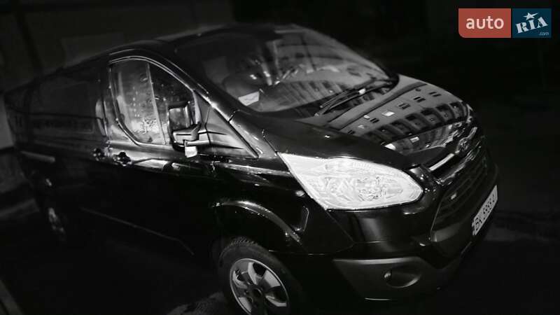 Ford Transit custom (2016)
