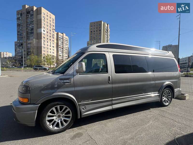 Gmc Savana (2020)