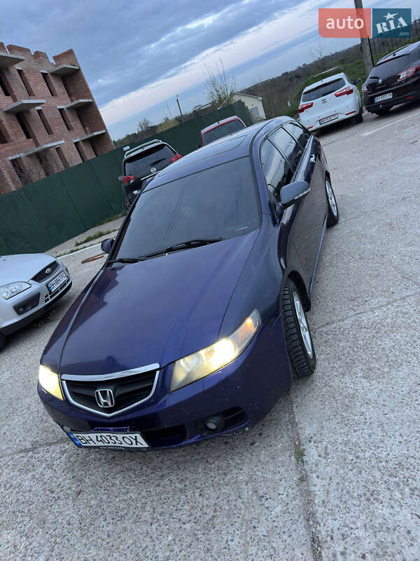 Honda Accord (2004)