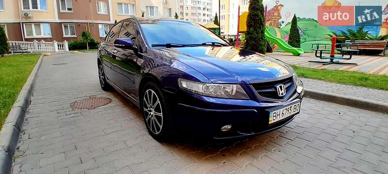 Honda Accord (2003)