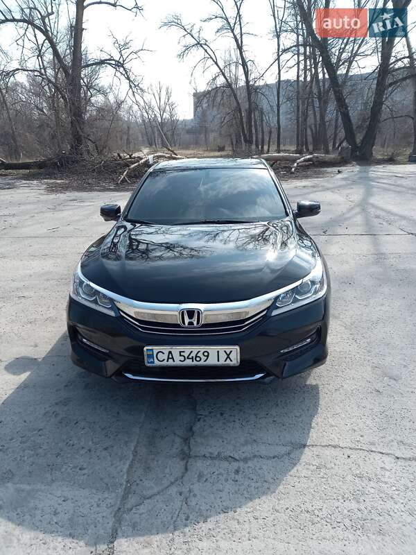 Honda Accord (2016)