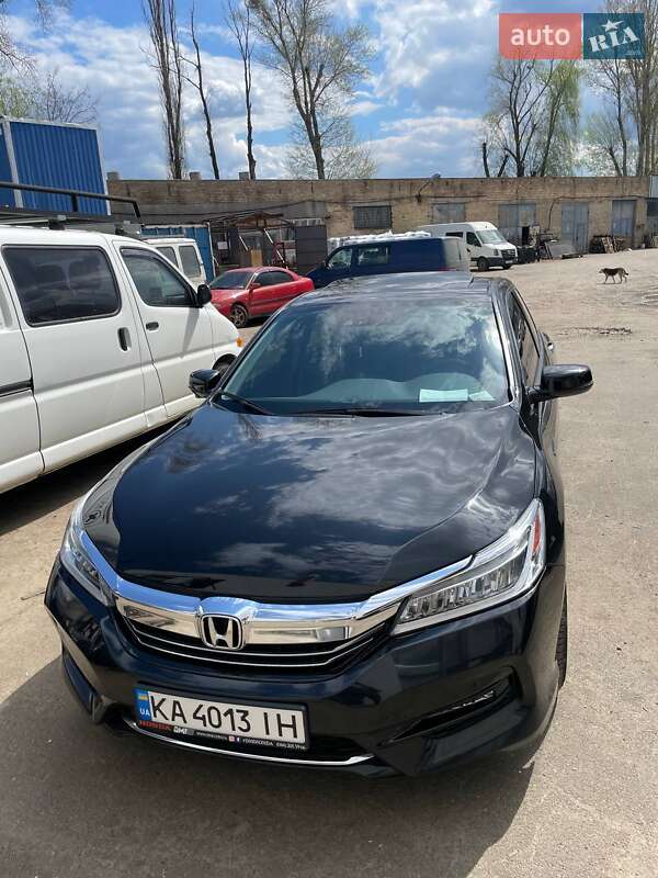 Honda Accord (2017)