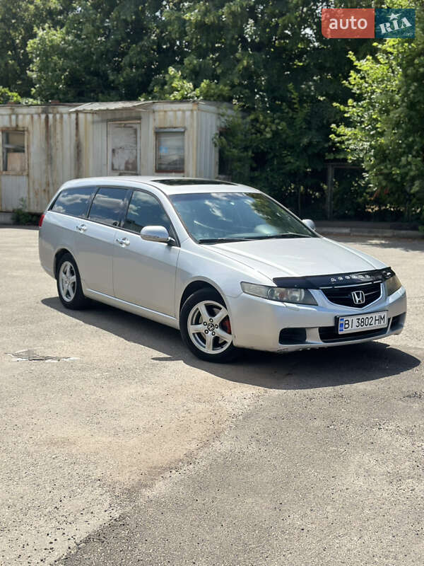 Honda Accord (2004)