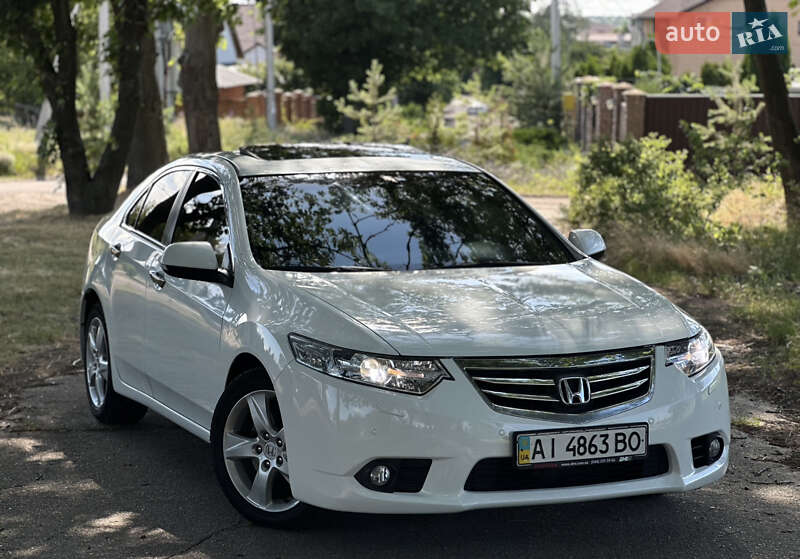 Honda Accord (2012)