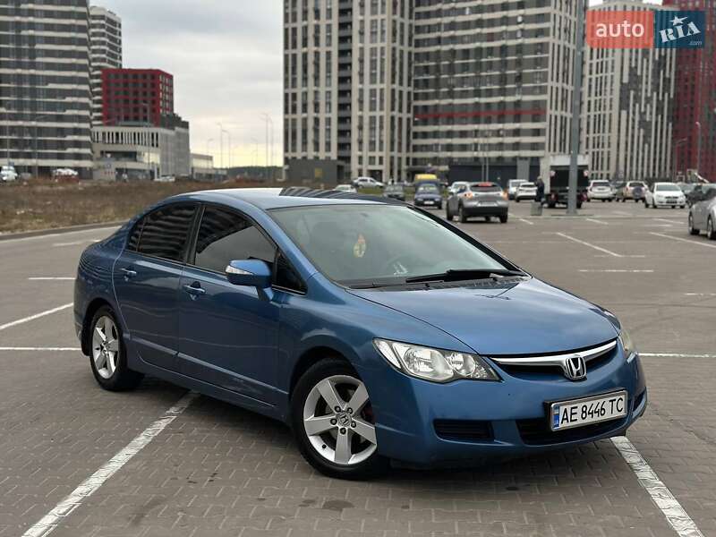 Honda Civic (2007)
