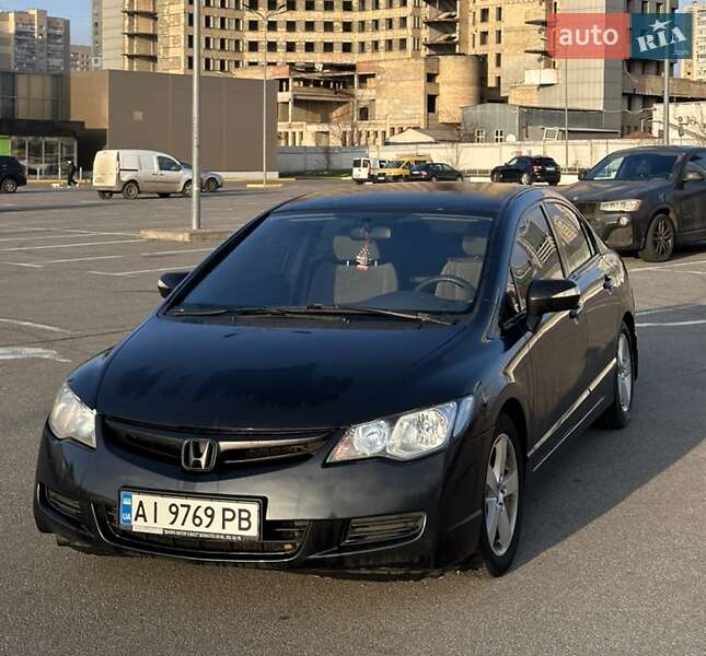 Honda Civic (2008)