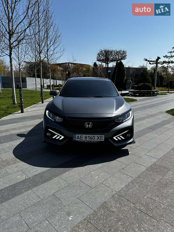 Honda Civic (2017)