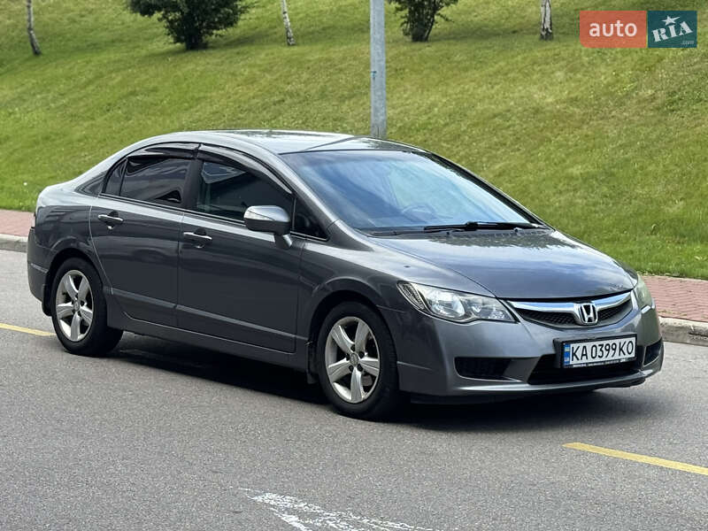 Honda Civic (2011)