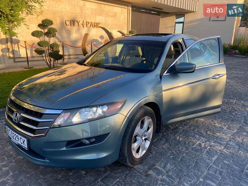 Honda Crosstour (2010)