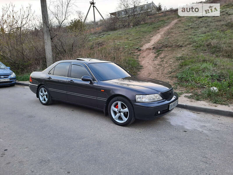 Honda Legend (1996)