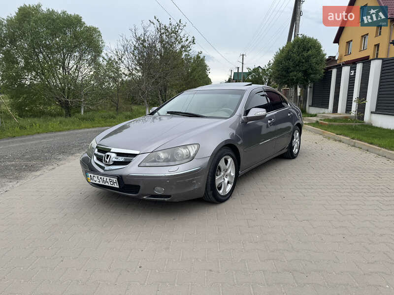 Honda Legend (2006)