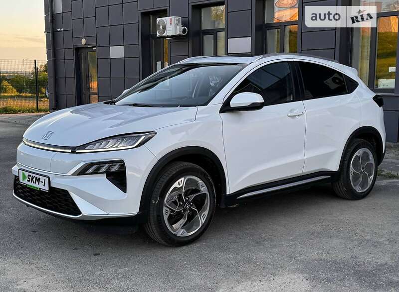 Honda M-nv (2023)