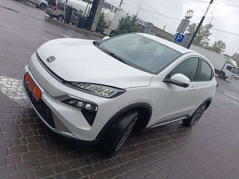 Honda M-nv (2023)
